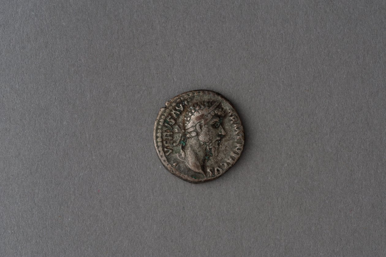 Denarius van Lucius Verus door Roman