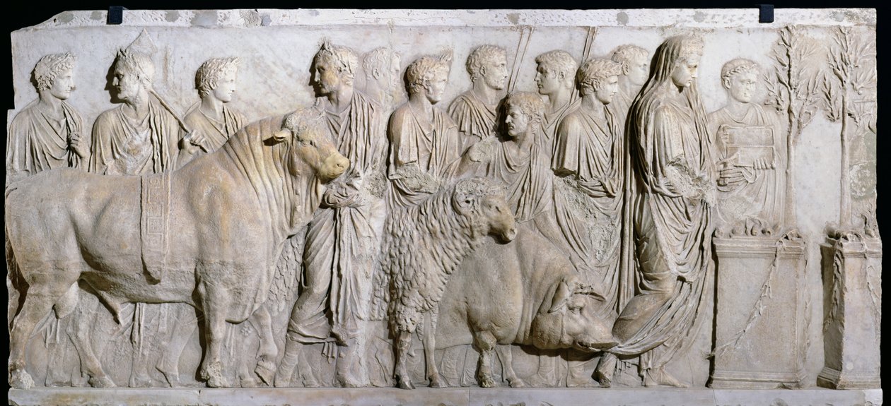 Offer van een stier, een ram en een varken ter ere van de god Mars, fries van het altaar van Domitius Ahenobarbus, uit de Tempel van Neptunus, Rome (detail) door Roman