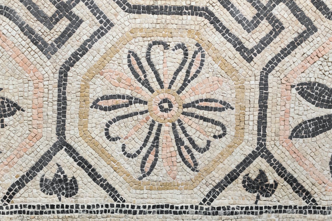 Geometrisch patroon van de Via san Rocchino domus, 2e eeuw na Christus (mozaïek) door Roman