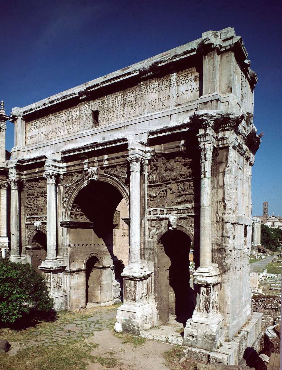 Romeinse kunst: Triomfboog van de Romeinse keizer Septimius Severus (Lucius Septimius Severus) (146-211) gerealiseerd in 203 na Christus, Romeins Forum, Rome door Roman