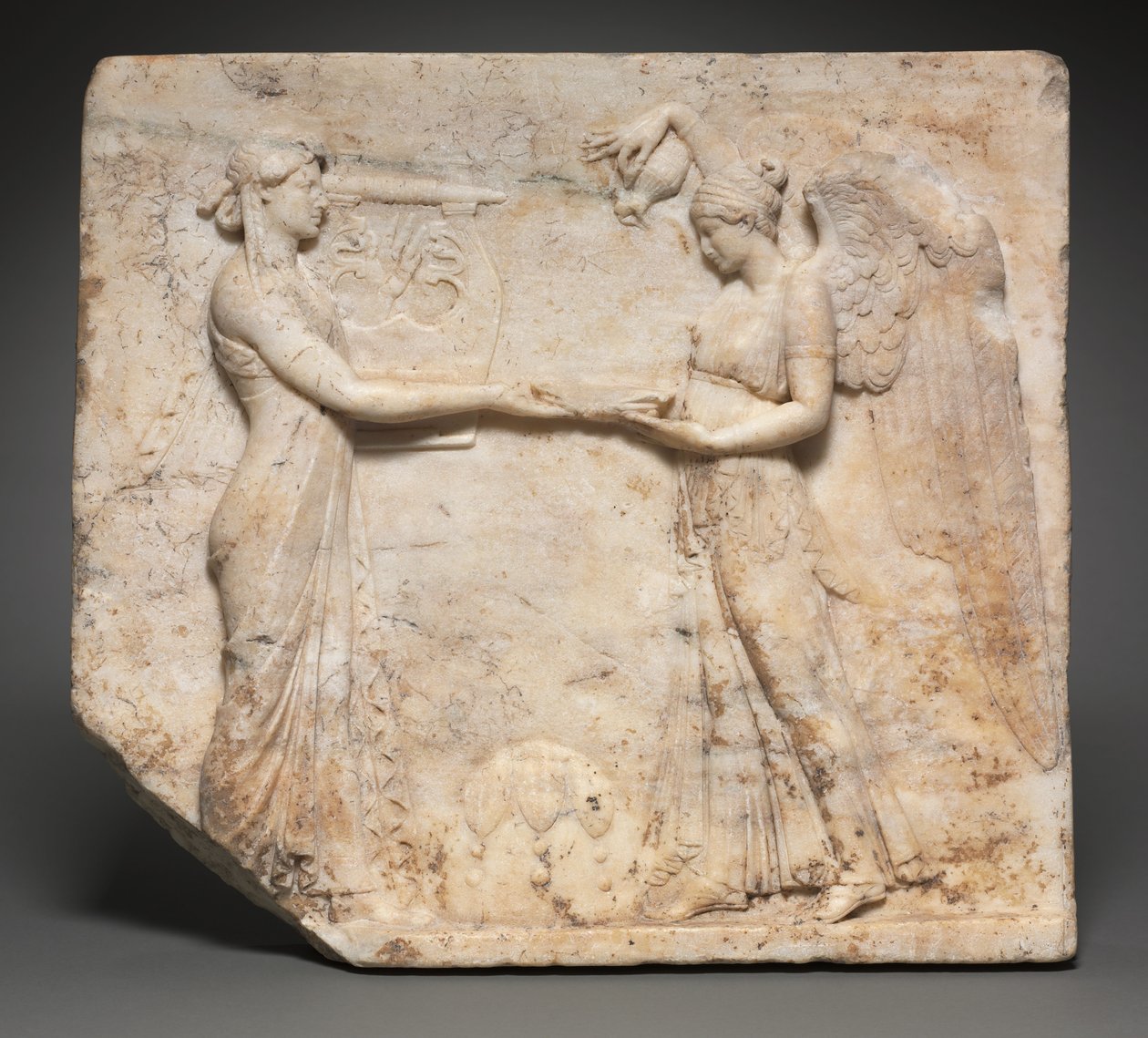 Reliëf van Apollo met Nike, 27 v.Chr.-14 door Roman Imperial Period