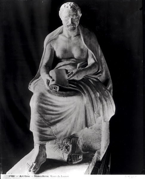 Zittende filosoof, het hoofd wordt verondersteld Demosthenes (384-322 v.Chr.) te zijn (later toegevoegd) uit villa Montalto-Negroni door Roman Roman