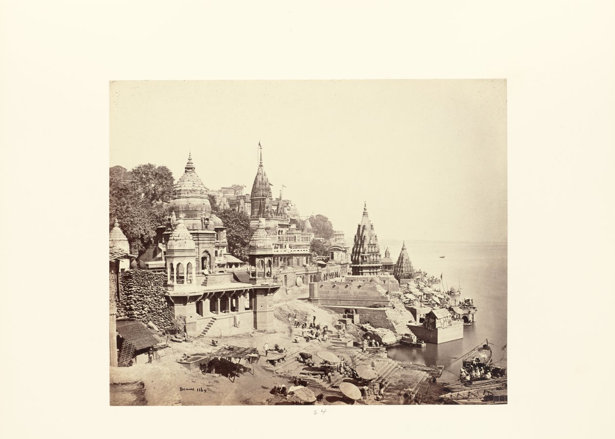 Benares; De brandende ghat door Samuel Bourne