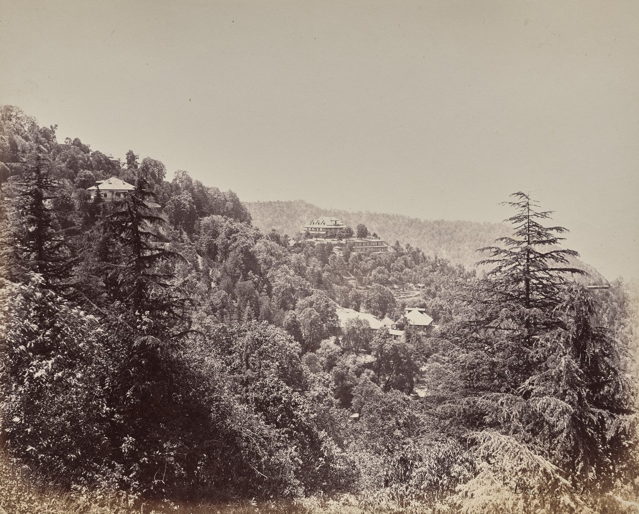 Shimla. De Yarrows en aangrenzende heuvels door Samuel Bourne