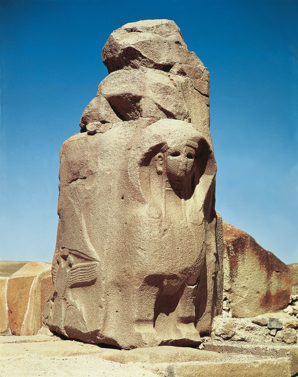 Hettitische ruïnes van Alaca Hoyuk en de Poort van sfinxen, Turkije. Anatolische beschaving door School Anatolian