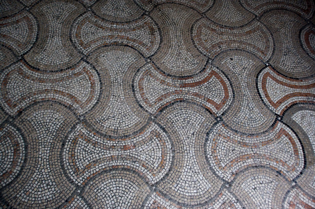 Detail van vloerdecoratie (mozaïek) door School Italian