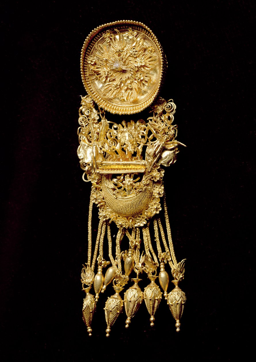 Oorbel, uit de necropolis van Feodosia, de Krim, 4e eeuw v.Chr. door Scythian