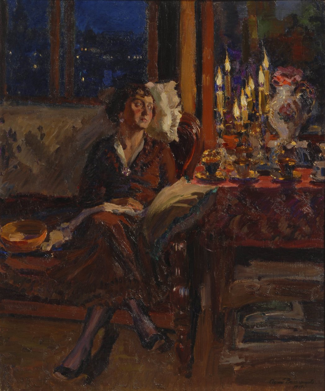 Dame met boek in een interieur, 1917 door Sergei Arsenevich Vinogradov