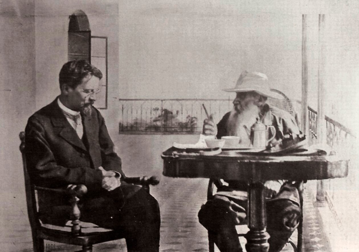 Leo Tolstoy en Anton Chekhov, Russische auteurs, 1902 door Sophia Andreevna Tolstaya