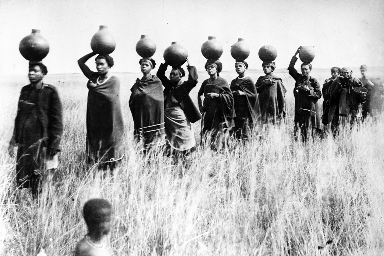 Het Jyuala naar de Stad Brengen, ca. 1895 door South African Photographer