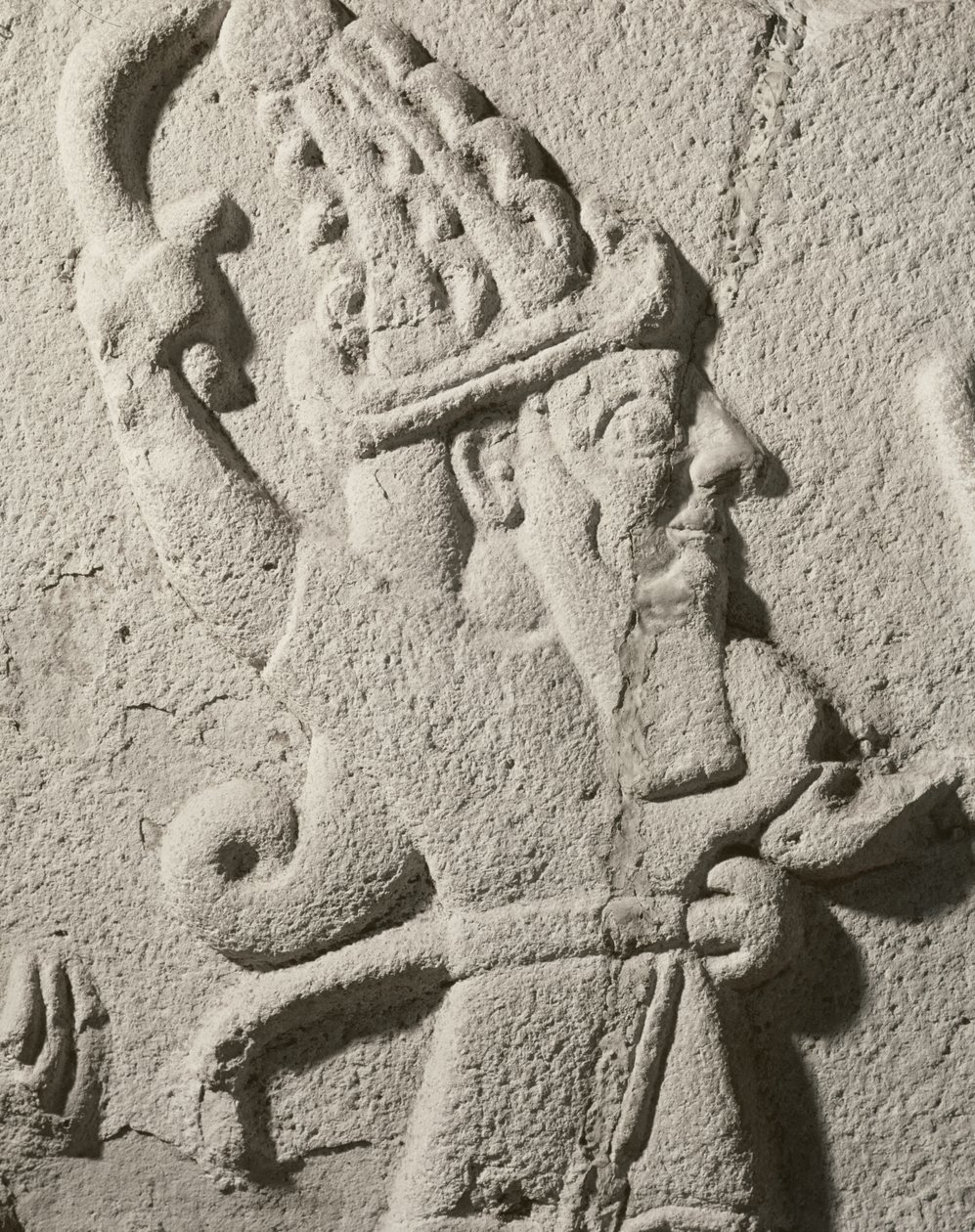 Koning Sulumeli giet een plengoffer met een god (detail) door Syrian Syrian
