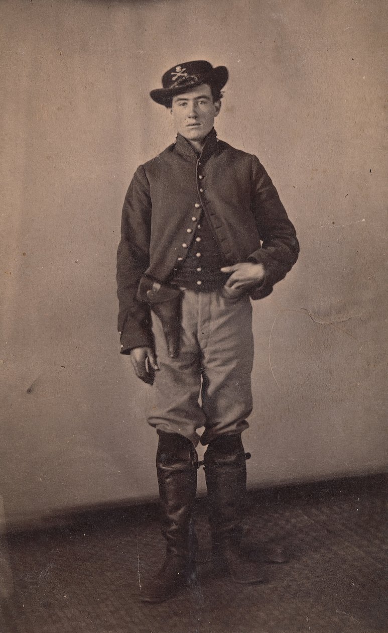 Uniesoldaat met pistool in holster, 1861-65 door Tappin
