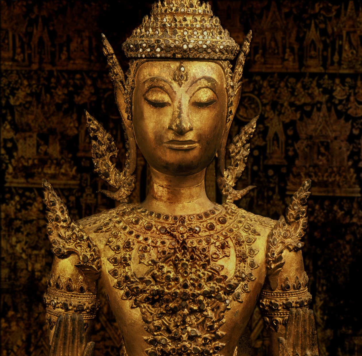 Boeddha staand in Abhaya mudra, Rattanakosin stijl, midden 19e eeuw (brons) door Thai School