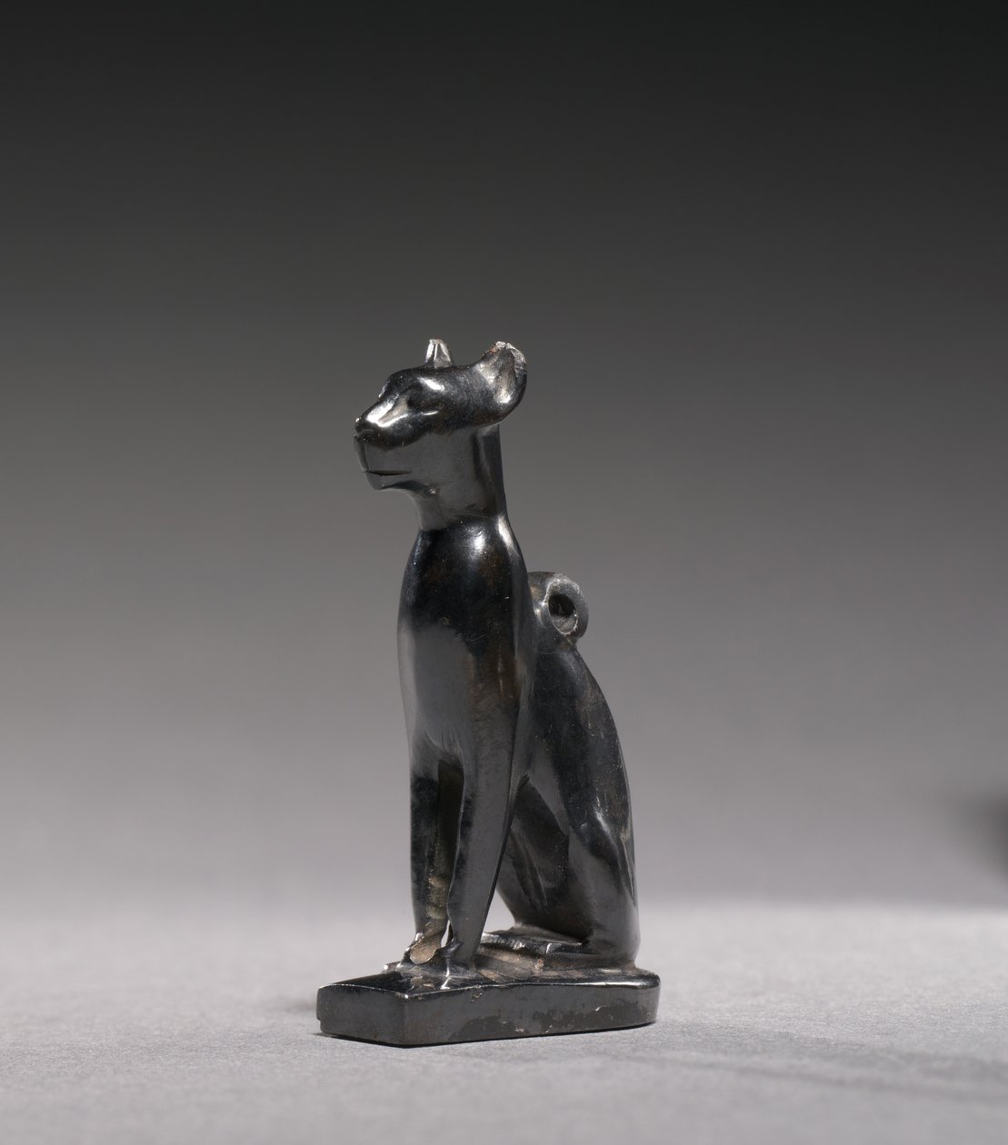 Amulet van Bastet, ca. 1069-715 v.Chr. door Third Intermediate Period Egyptian