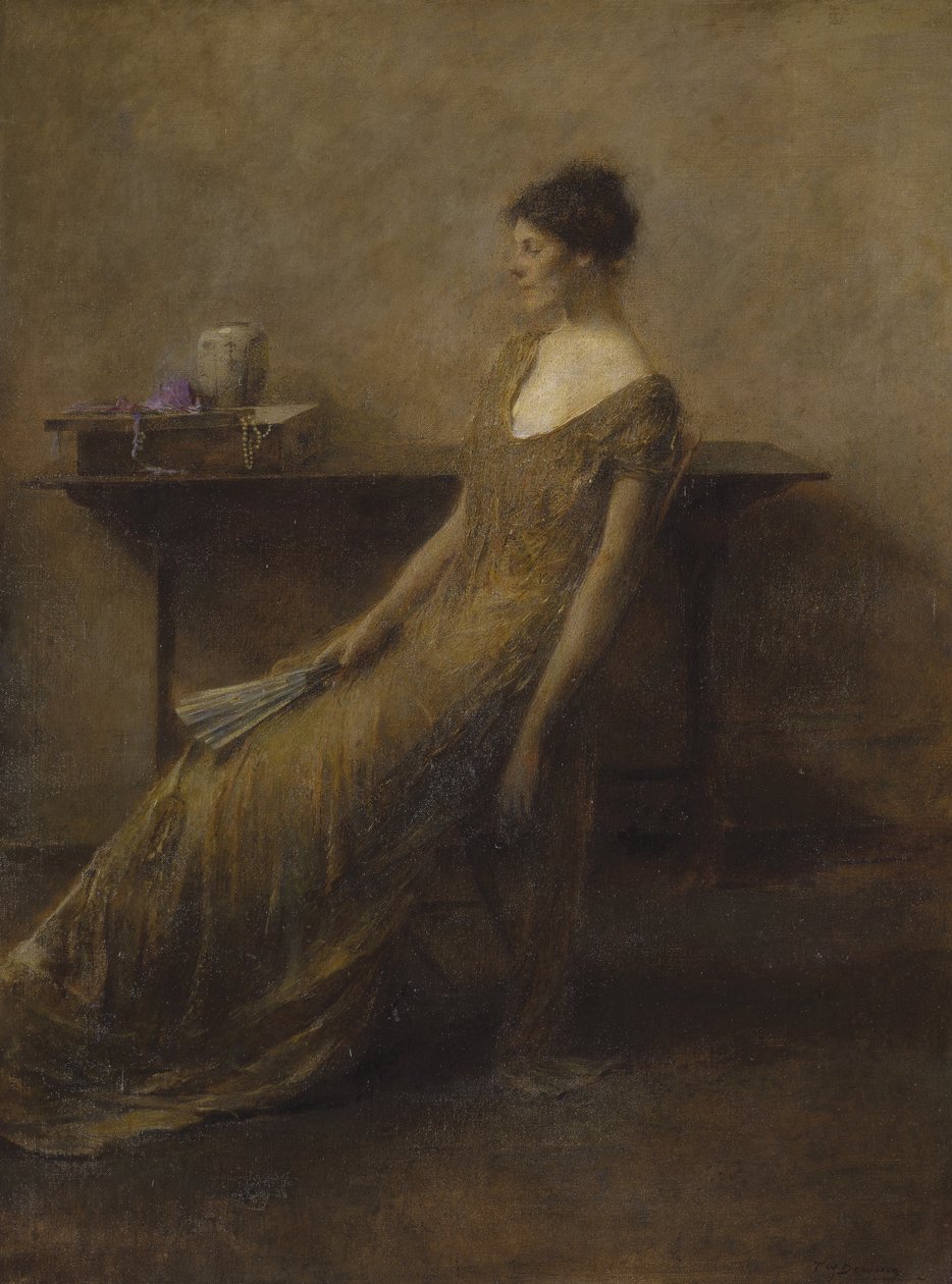 Dame in goud door Thomas Wilmer Dewing