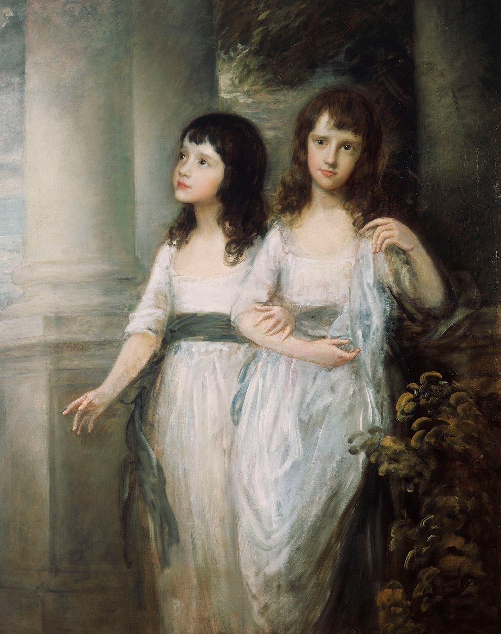 Een groepsportret van de dames Sloper, beiden bijna volledig staand in witte jurken met blauwe sjerpen door Thomas Gainsborough