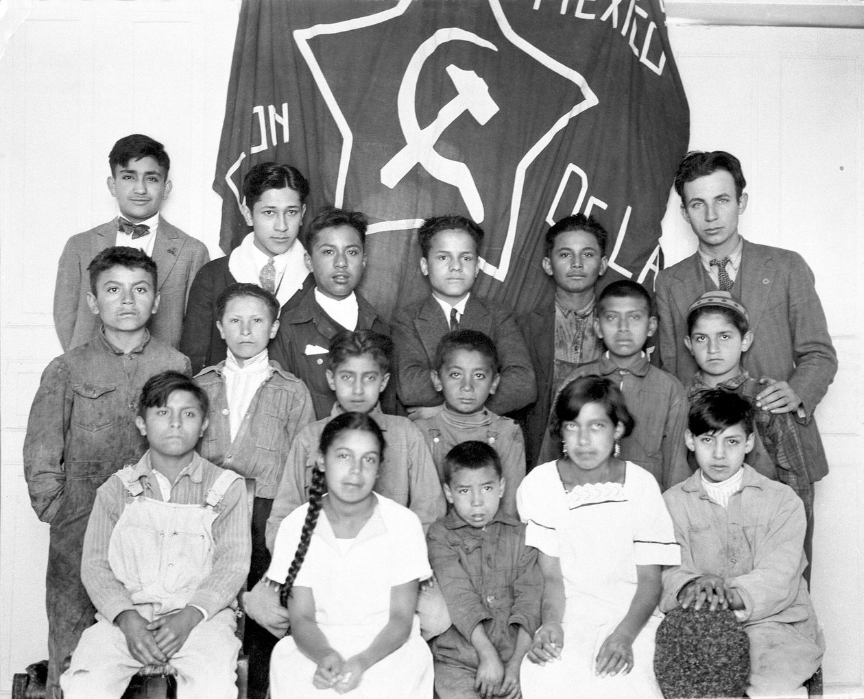 Nationaal Comité van de Jeugdorganisatie van de Communistische Partij van Mexico, Mexico-Stad, 1928 door Tina Modotti