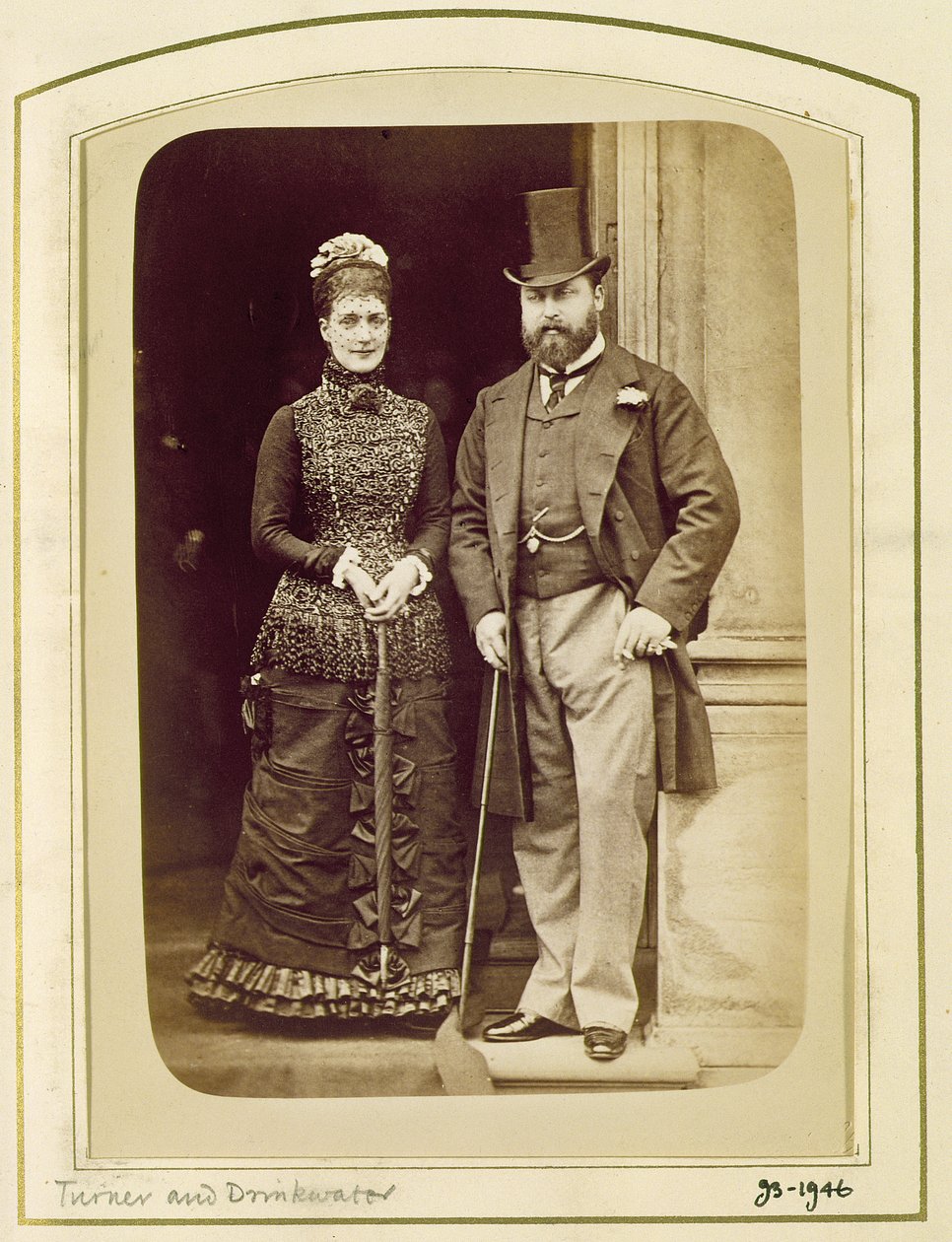 Portret van Koning Edward VII (1841-1910) en zijn vrouw, Koningin Alexandra (1844-1925) door Turner and Drinkwater