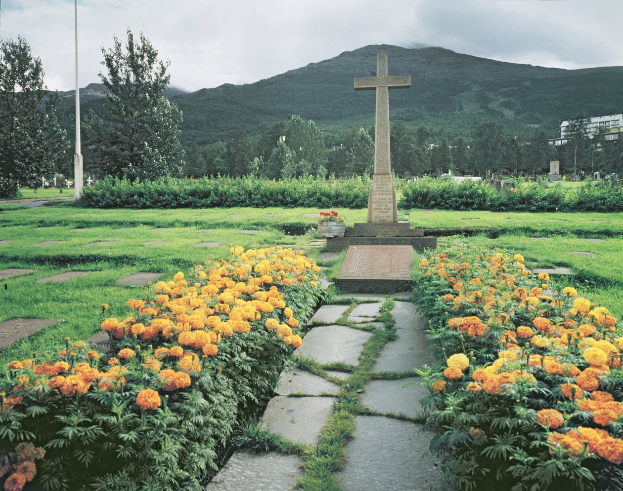 Monument voor Franse soldaten die stierven tijdens de Slagen om Narvik, april-mei 1940 door Unbekannt Unbekannt