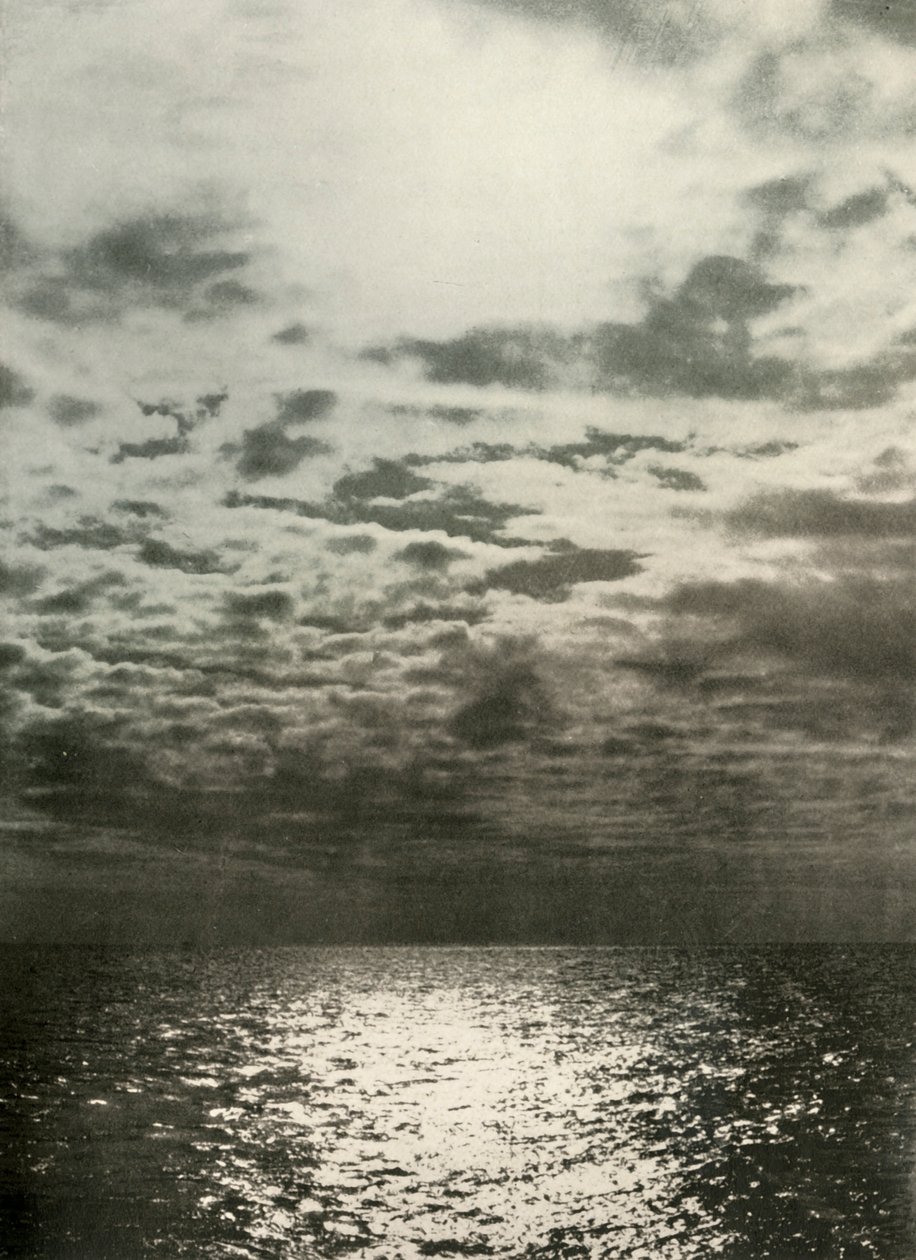 Een wolkeneffect voordat de zee bevroor, c1908 door Unbekannt