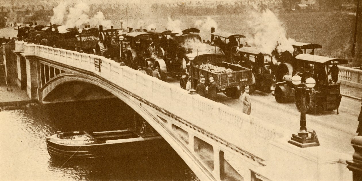 Een betonnen brug over de Theems bij Caversham, ca. 1930 door Unbekannt