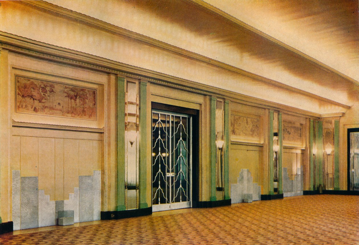 Een uitzicht op de nieuwe balzaal in Claridges Hotel, ontworpen door Oswald P. Milne, 1933 door Unbekannt