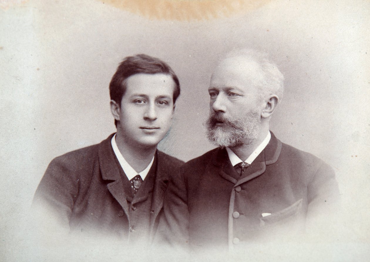 Alexander Siloti, Russische pianist en dirigent, en Peter Tsjaikovski, Russische componist door Unbekannt