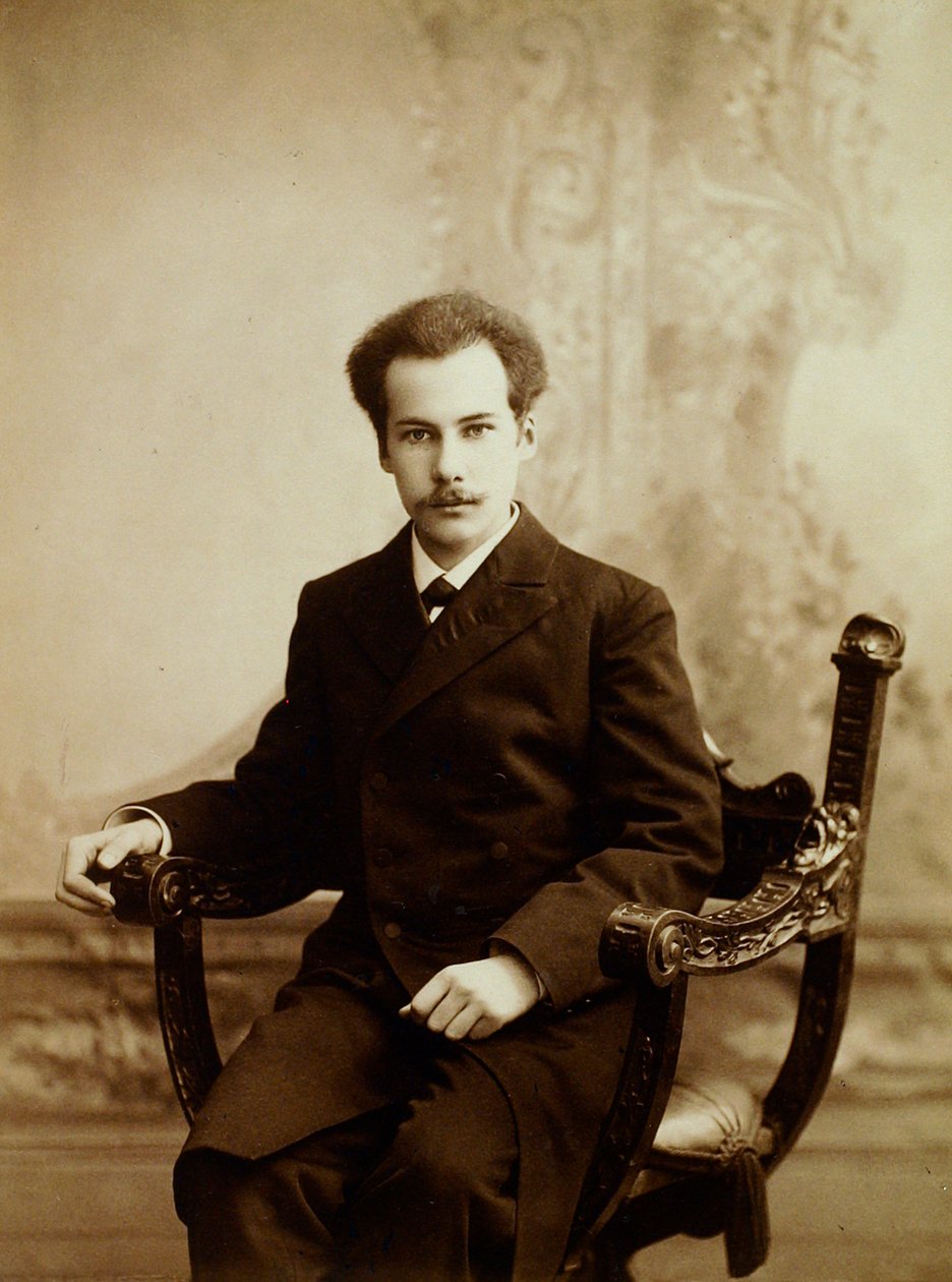 Andrei Bely, Russische romanschrijver en dichter, 1904 door Unbekannt