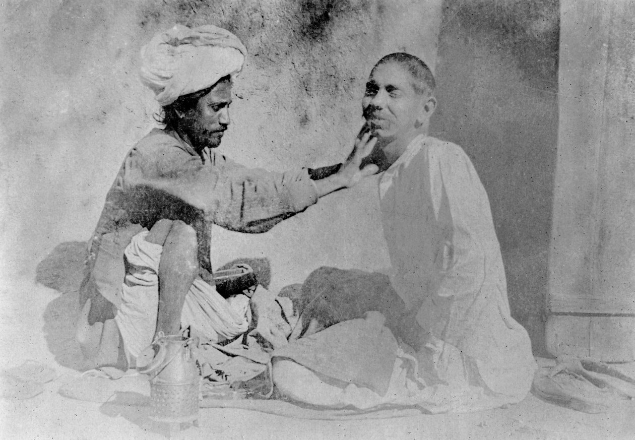 Barbier, Chakrata, India door Unbekannt