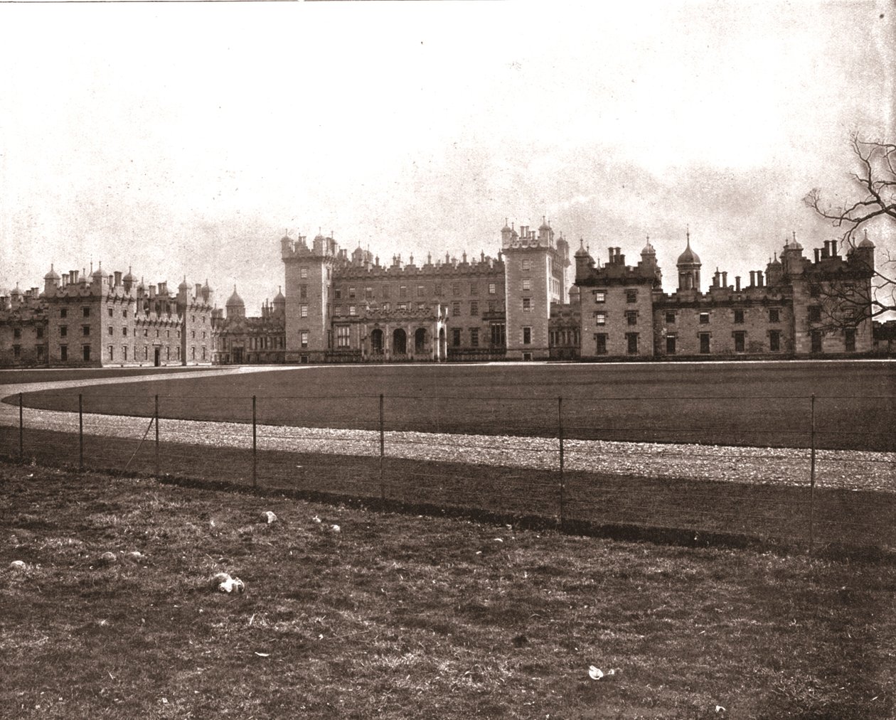 Floors Castle, Roxburghshire, Schotland, 1894 door Unbekannt