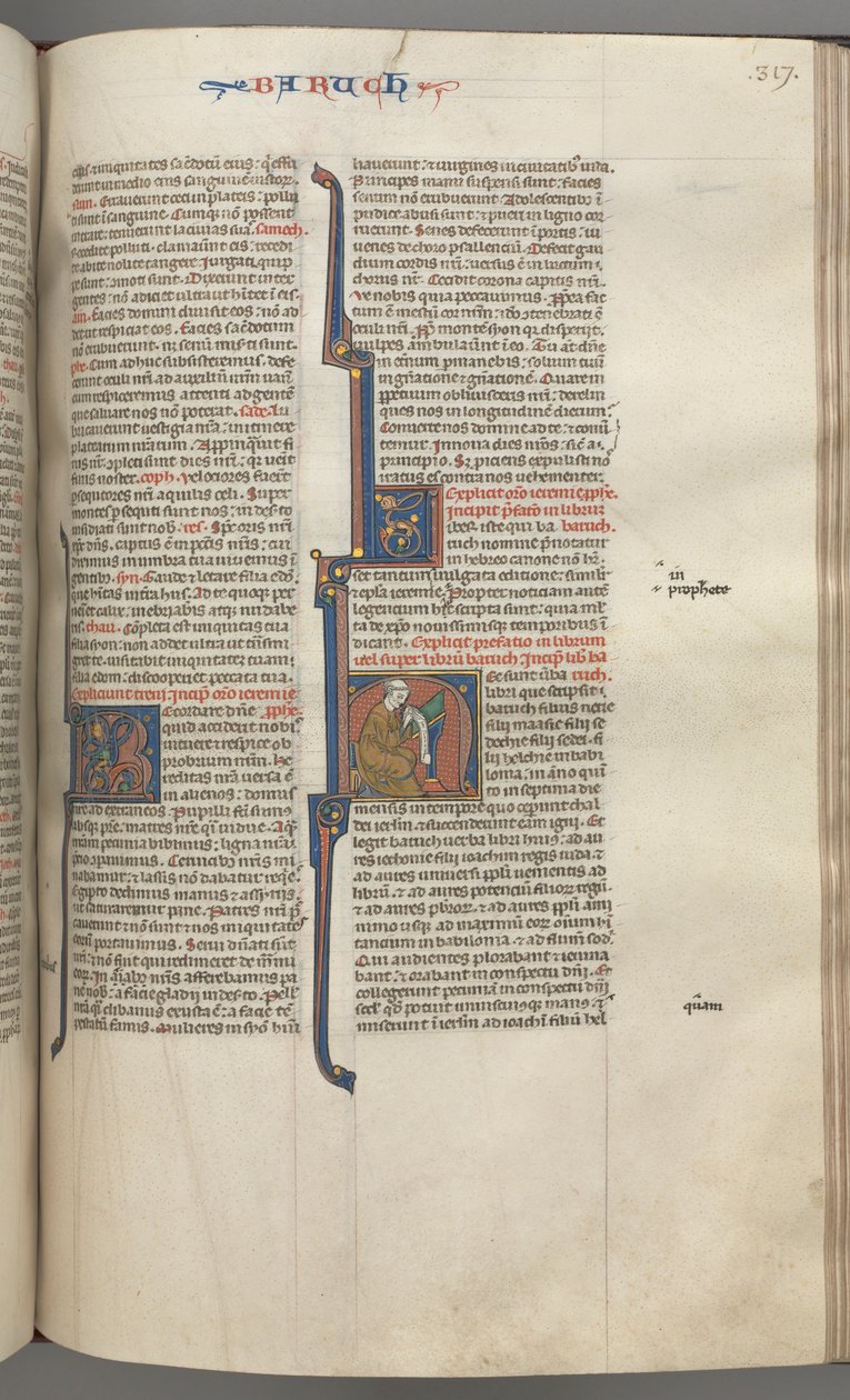 Fol. 317r, Baruch, gehistoriseerde initiaal H, Baruch zittend aan een bureau schrijvend op een rol, ca. 1275-1300 door Unbekannt