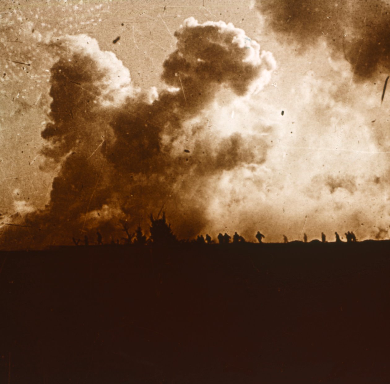 Gasaanval, Verdun, Noord-Frankrijk, c1914-c1918 door Unbekannt