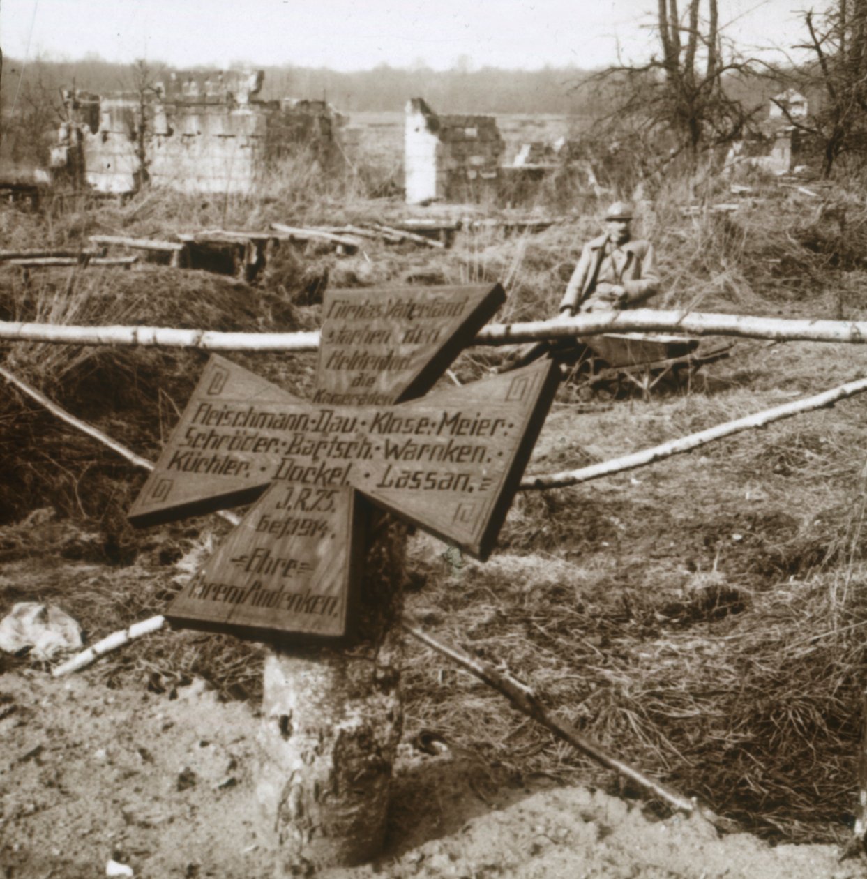 Duitse massagraf, ca. 1914-ca. 1918 door Unbekannt