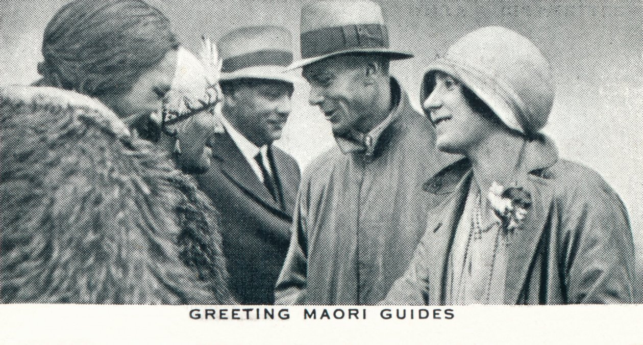 Groetende Maori Gidsen, 1927-1937 door Unbekannt