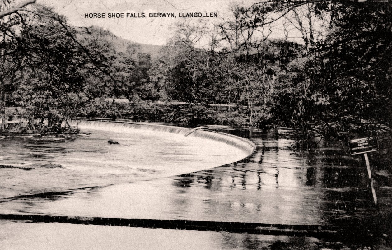 Horseshoe Falls aan de rivier de Dee, nabij Llangollen, Wales, begin 20e eeuw door Unbekannt