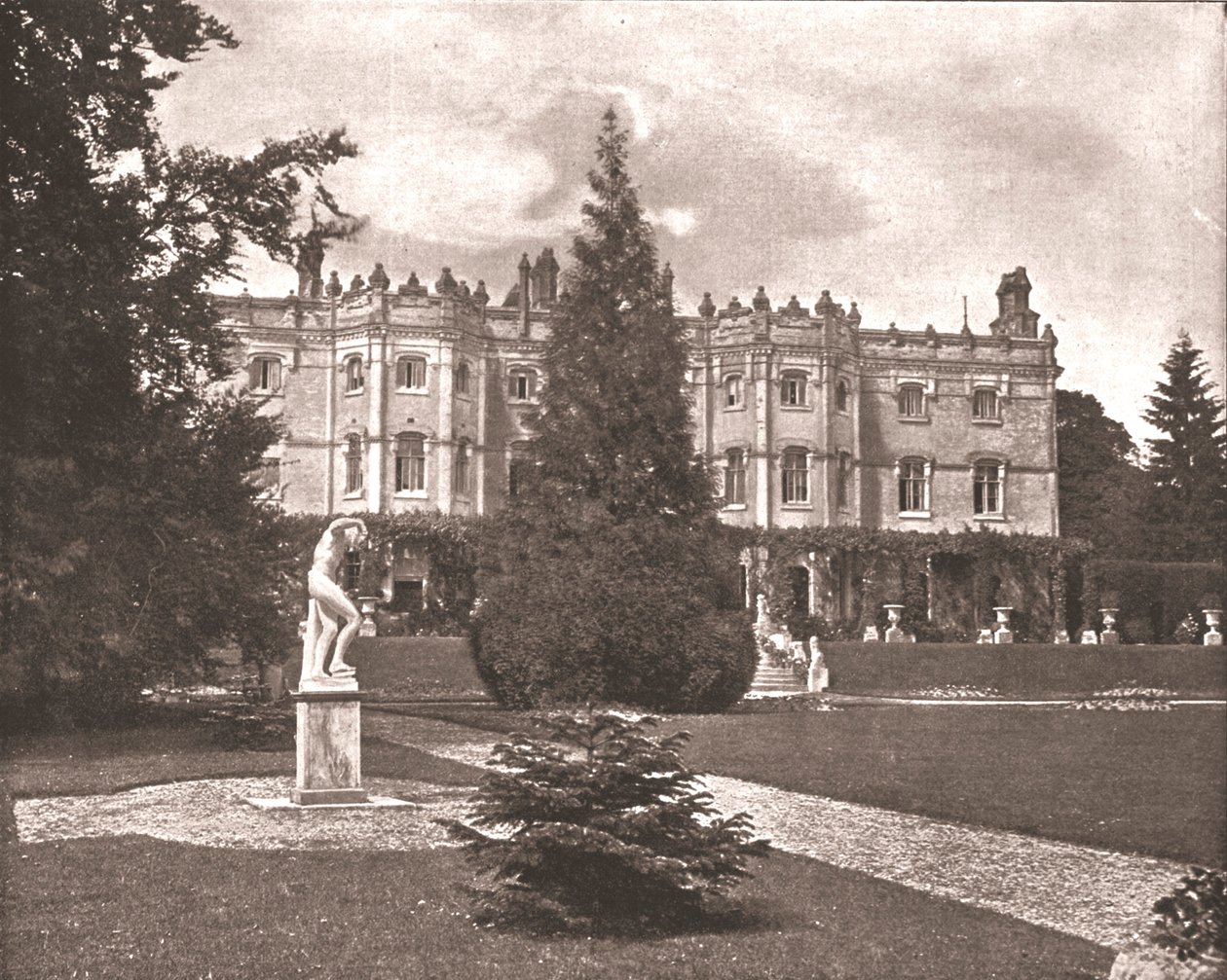 Hughenden Manor, High Wycombe, Buckinghamshire, 1894 door Unbekannt