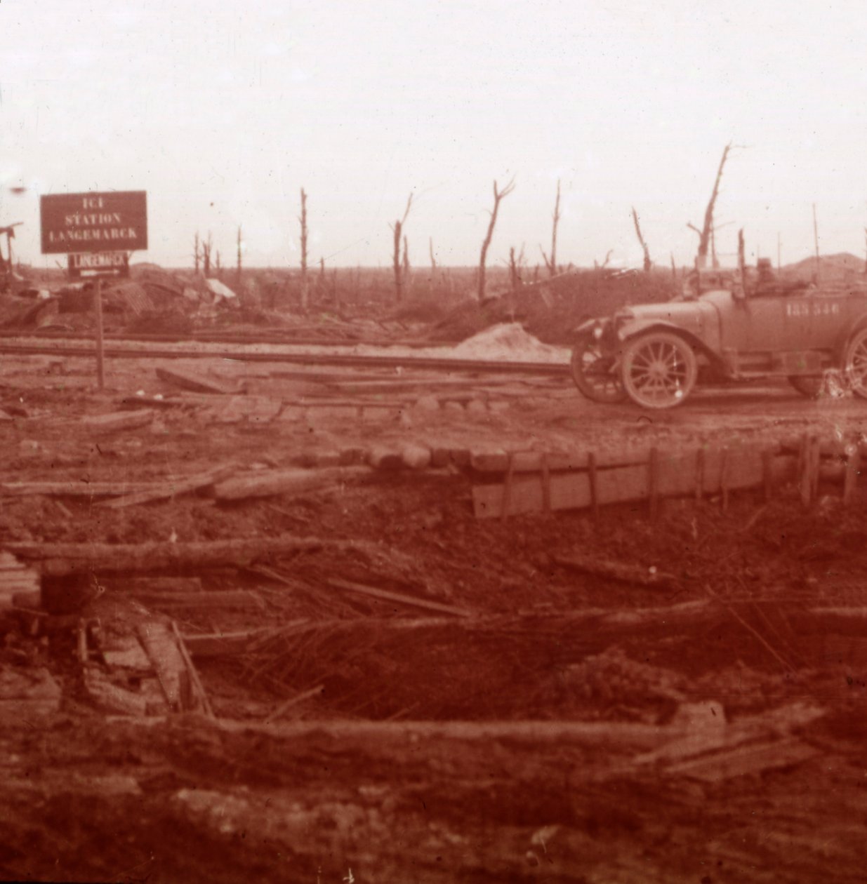 Station Langemarck, Vlaanderen, België door Unbekannt