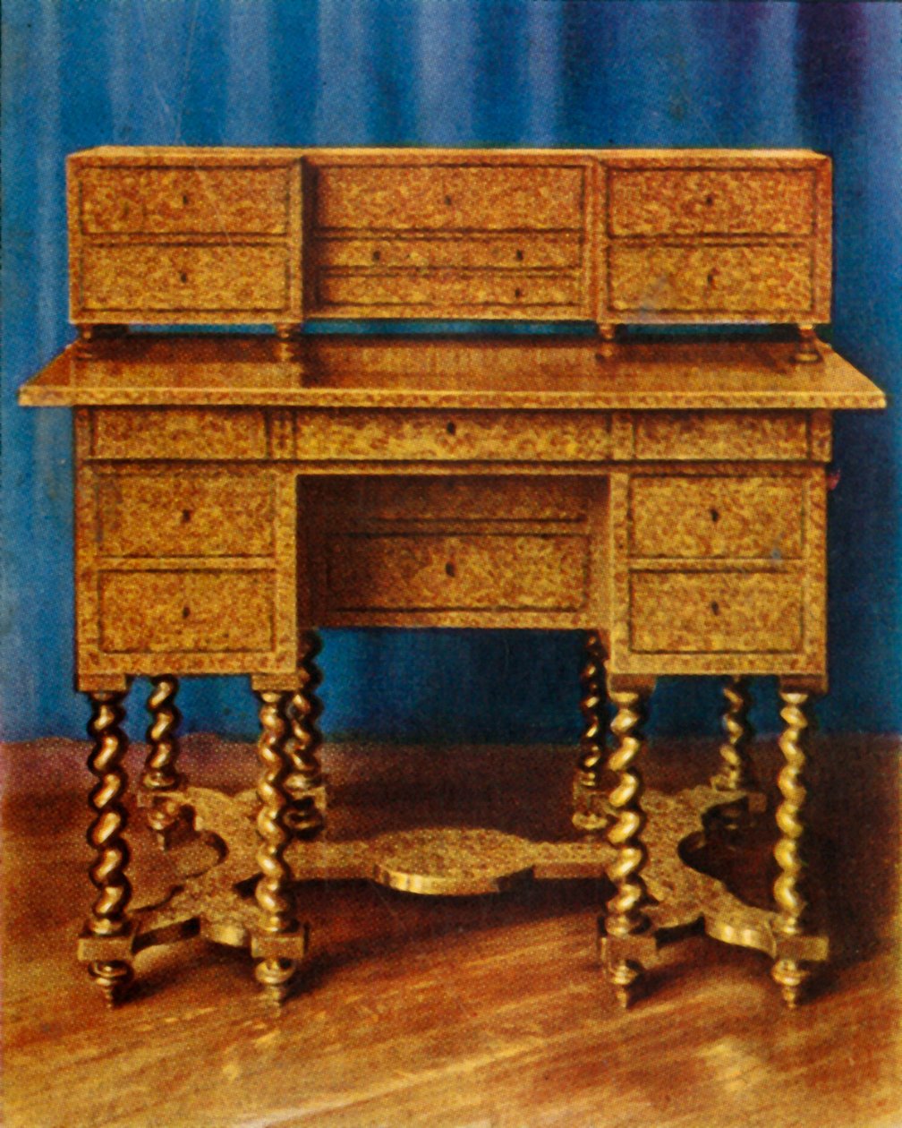 Marqueterie schrijftafel van Koning Willem III, 1938 door Unbekannt
