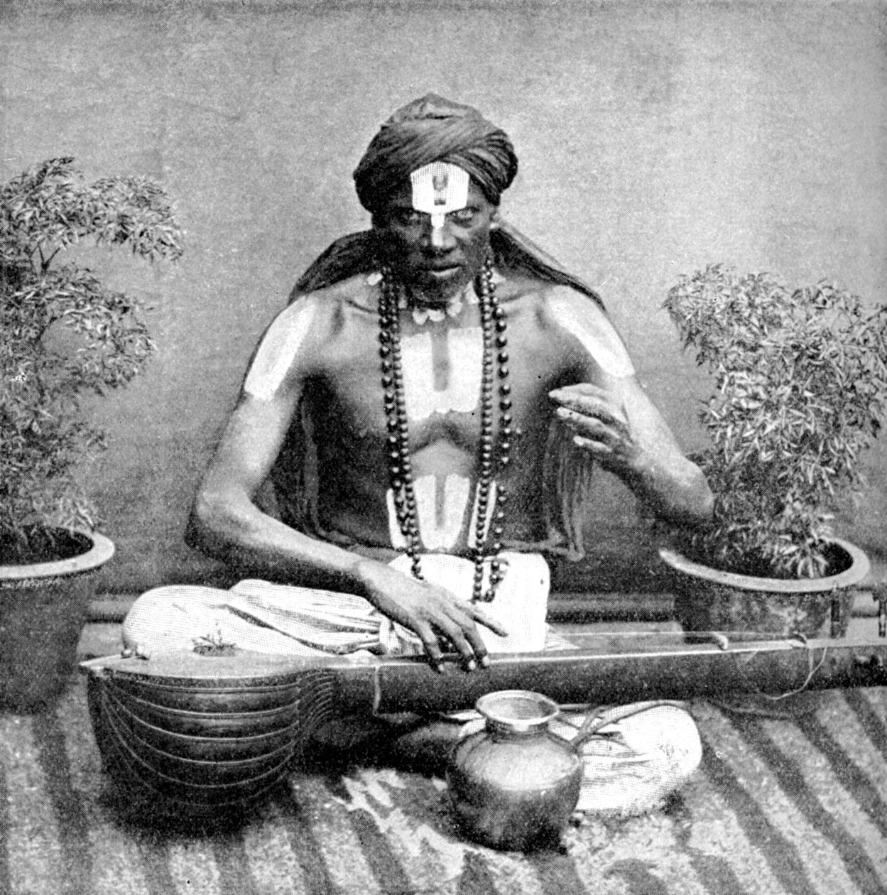 Bedelarij aangenomen in de naam van Vishnu, India, 1922 door Unbekannt
