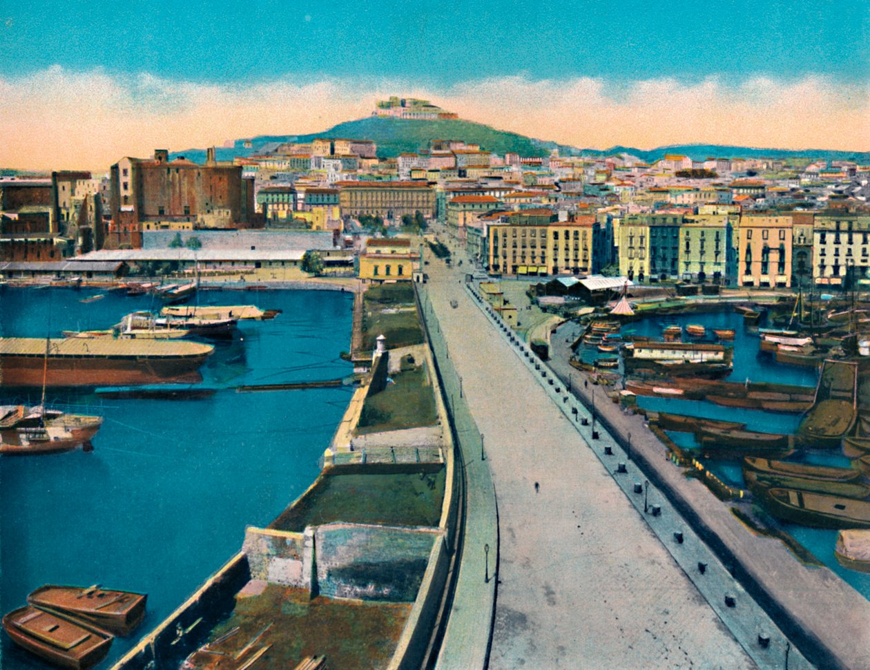 Napoli - Via Molo Col Castel S. Elmo, ca. 1900 door Unbekannt