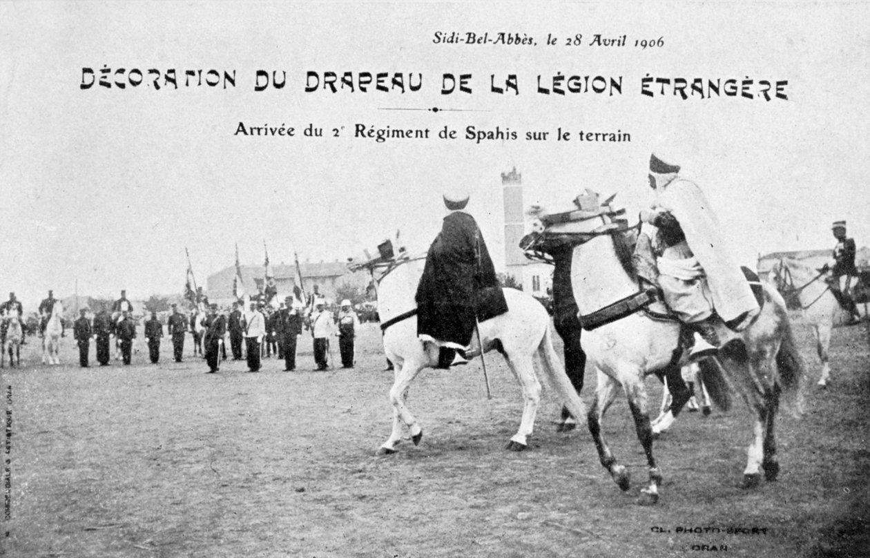 Parade van de vlag van het Franse Vreemdelingenlegioen, Sidi Bel Abbes, Algerije door Unbekannt