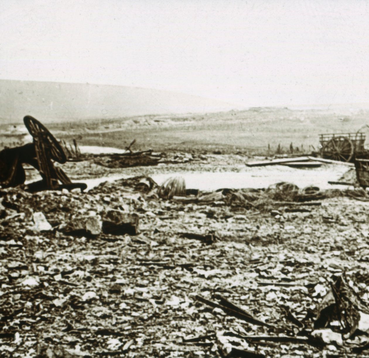 Weg naar Verdun, Noord-Frankrijk, c1914-c1918 door Unbekannt