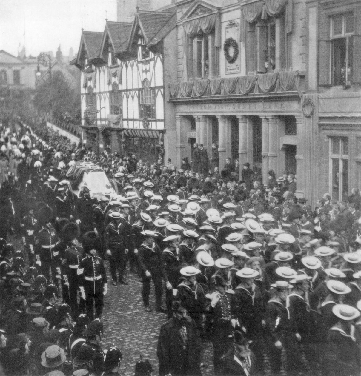 Matrozen trekken de kanonwagen met de kist van koningin Victoria, Windsor, Berkshire door Unbekannt