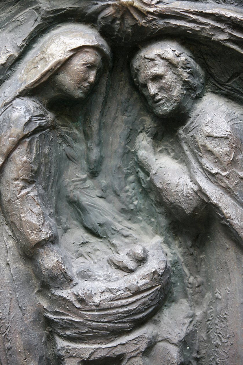 Kerk Saint-Pierre de Montmartre: Notre Dame deurbeeldhouwwerk: Geboorte, Parijs, Frankrijk door Unbekannt