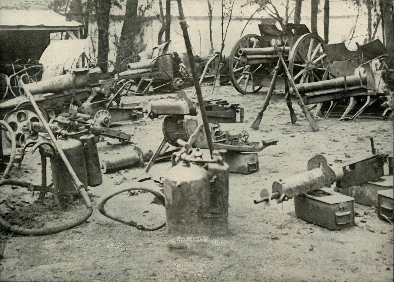 Enkele buit van het slagveld, 1919 door Unbekannt