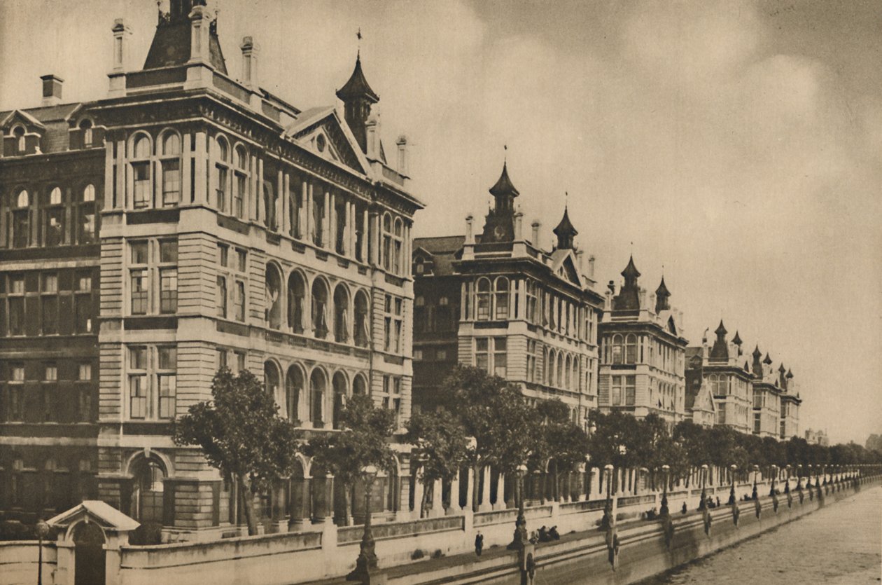 St. Thomas Hospital verplaatst van Southwark na bijna 800 jaar, c1935 door Unbekannt