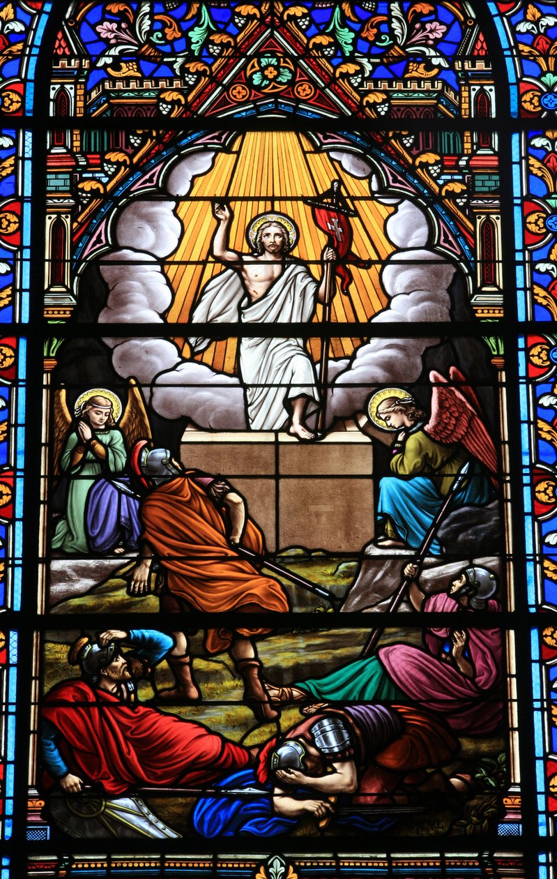 Glas-in-lood raam. De opstanding van Christus, Douarnenez, Frankrijk door Unbekannt