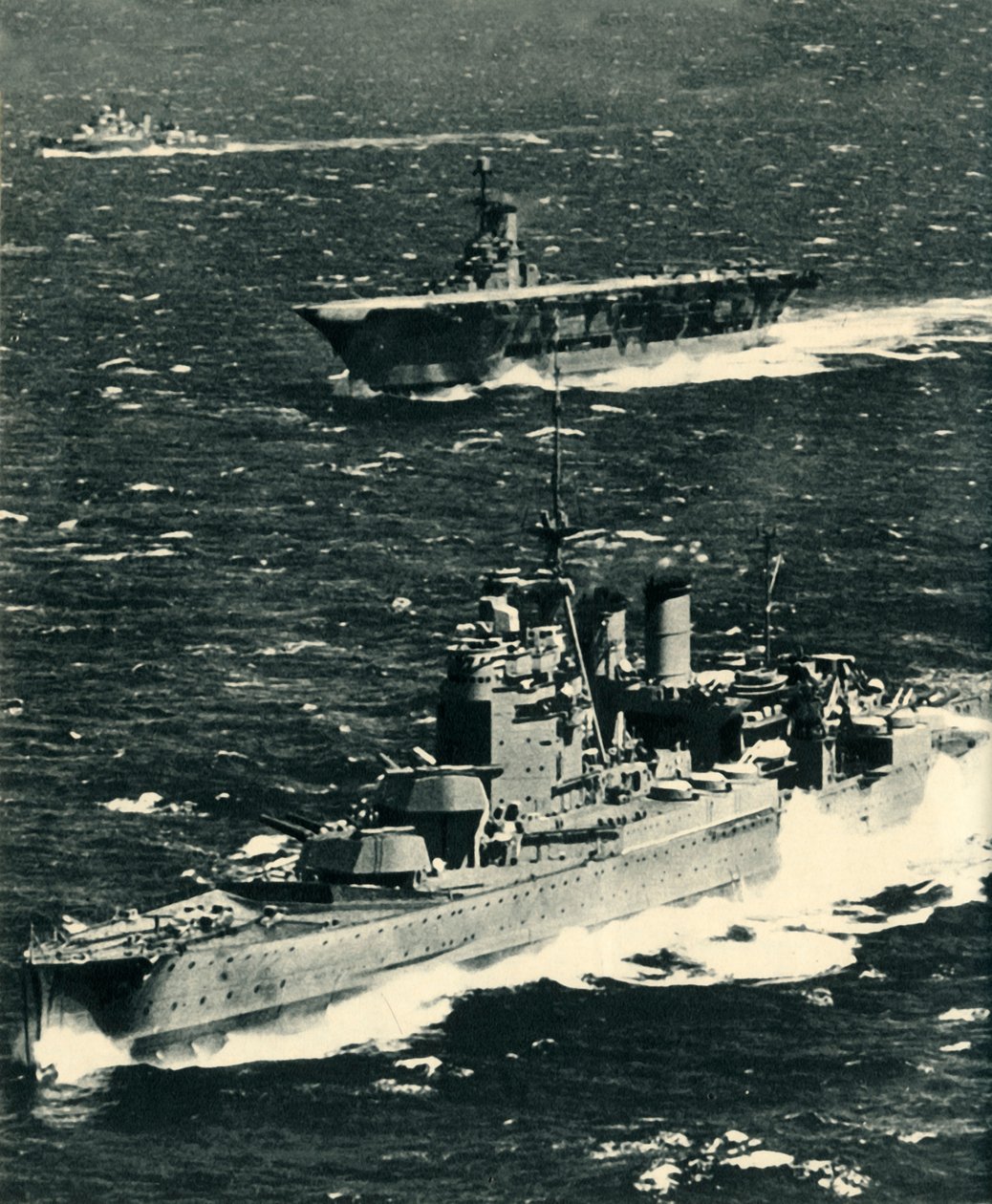 De Renown, de Ark Royal, en de Sheffield, ca. 1939-1941, 1942 door Unbekannt
