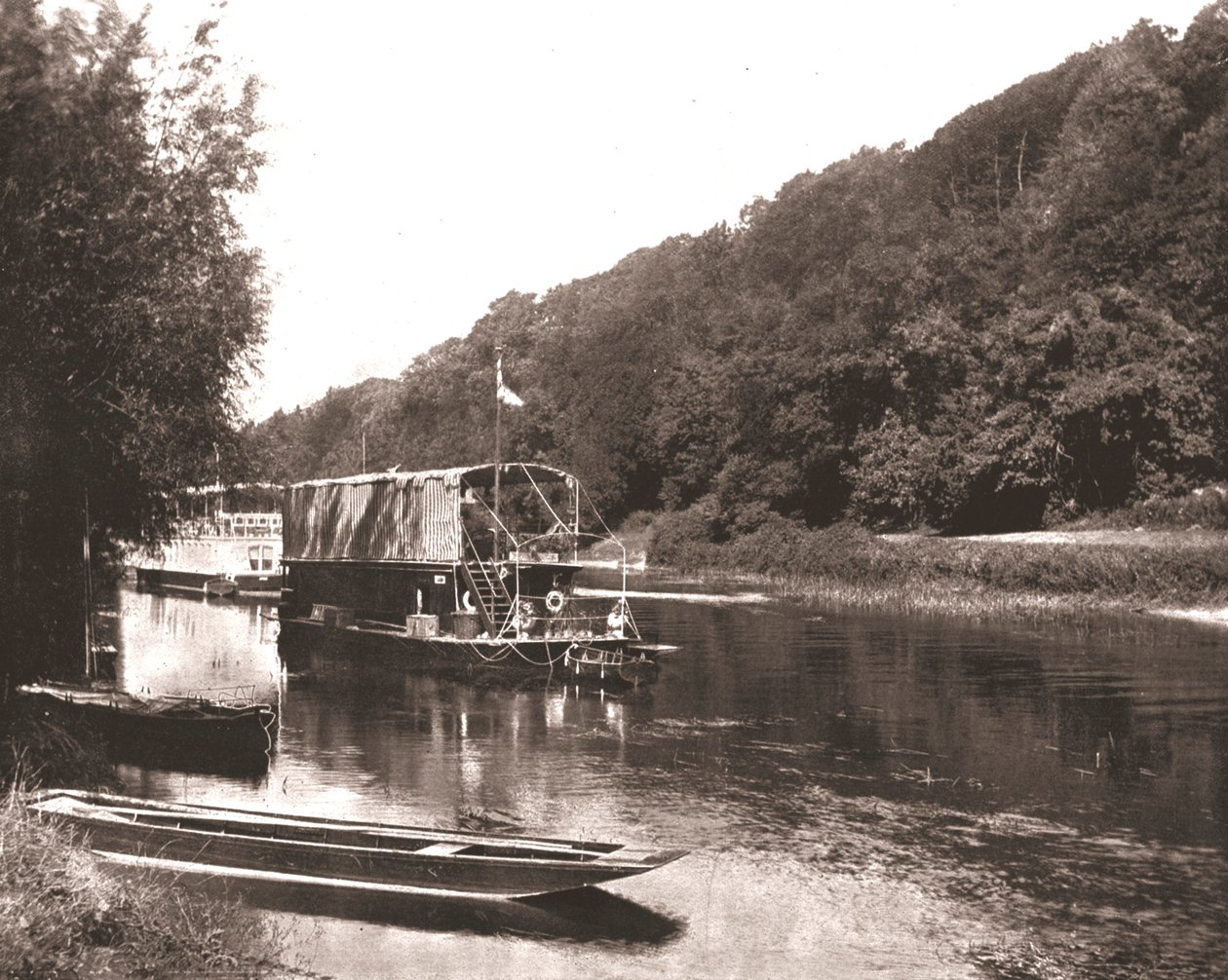 De Theems onder Cliveden Wood, Berkshire, 1894 door Unbekannt