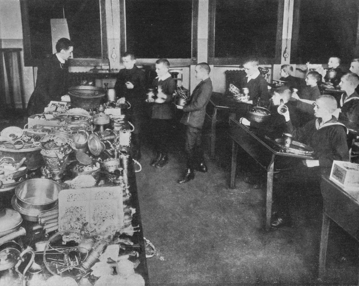 Het kopertekort in Duitsland, 1915 door Unbekannt